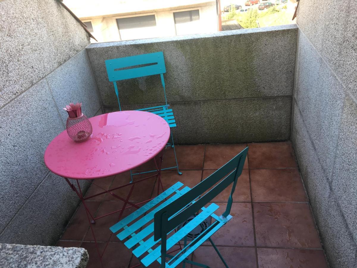 Acogedor apartamento ático en el centro de O Porriño Exterior foto