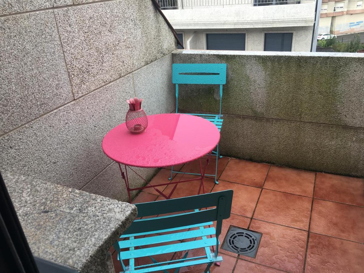 Acogedor apartamento ático en el centro de O Porriño Exterior foto