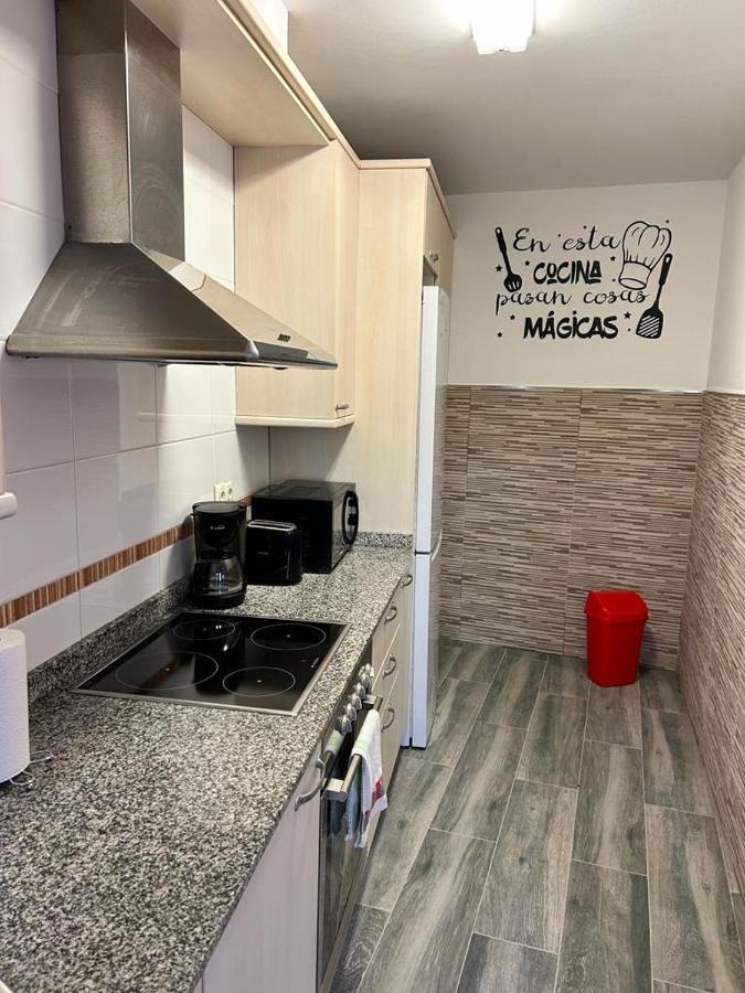 Acogedor apartamento ático en el centro de O Porriño Exterior foto
